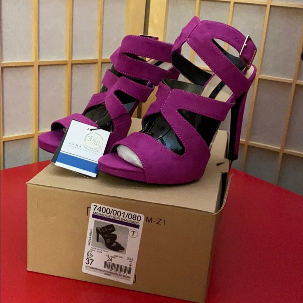 Zara Fushsia Pumps